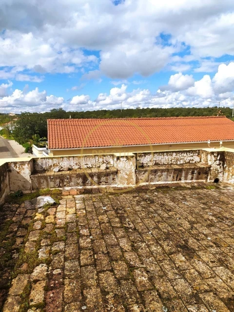 Moradia T1 para Venda em Loule (São Clemente)