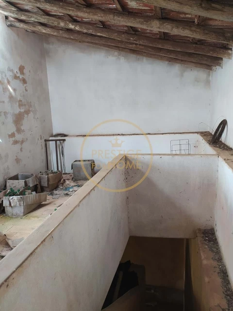 Moradia T1 para Venda em Loule (São Clemente)