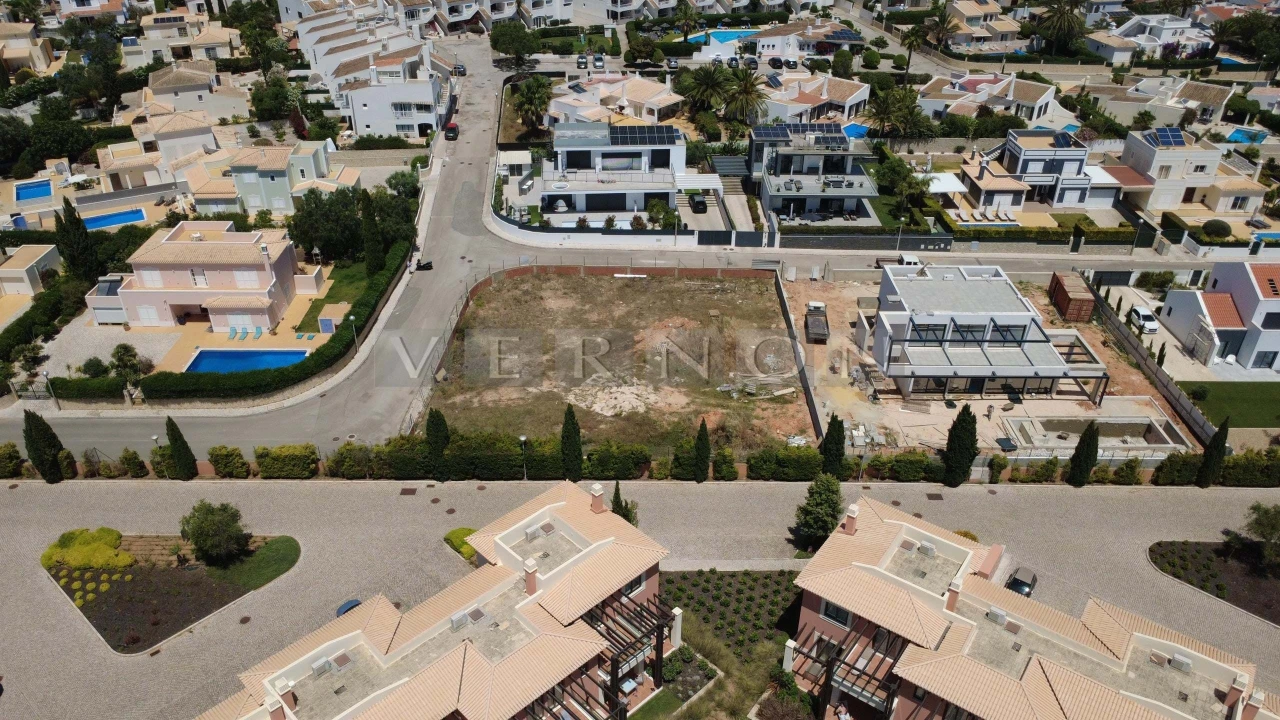 Terreno para Venda em Lagoa e Carvoeiro Foto 9