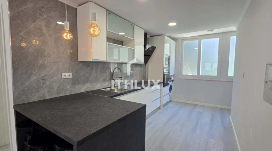 Apartamento T2 para Venda em Benfica Foto 19