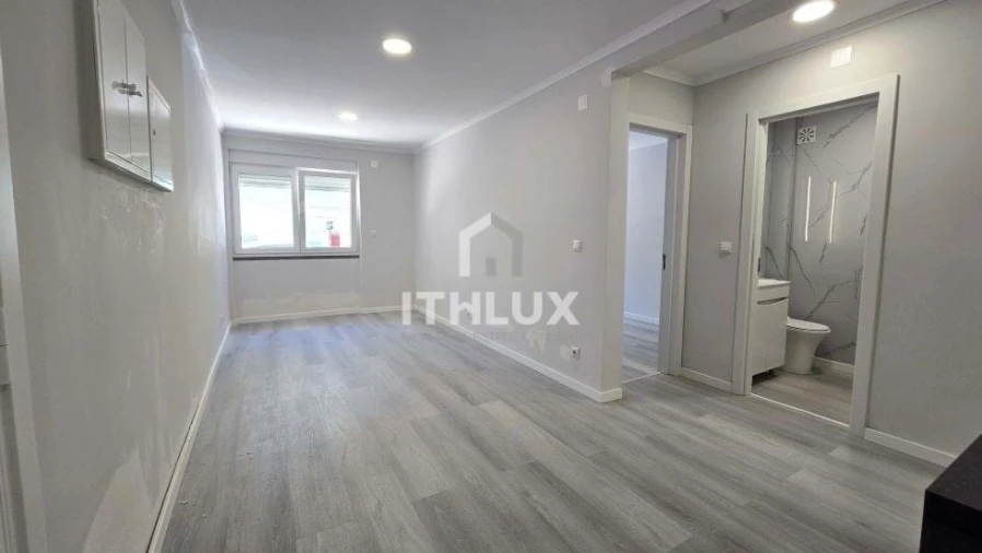 Apartamento T2 para Venda em Benfica Foto 14