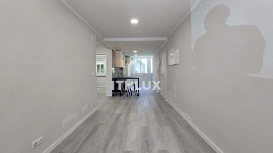 Apartamento T2 para Venda em Benfica Foto 24