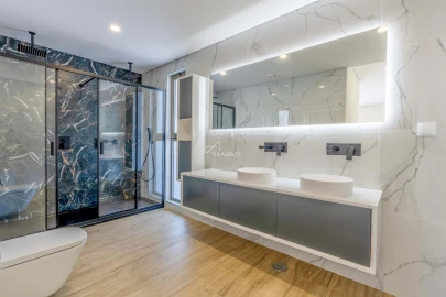 Apartamento T4 para Venda em Almancil