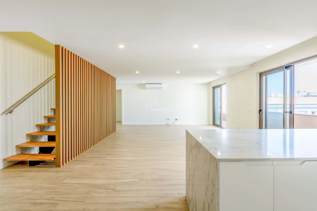 Apartamento T4 para Venda em Almancil Foto 1