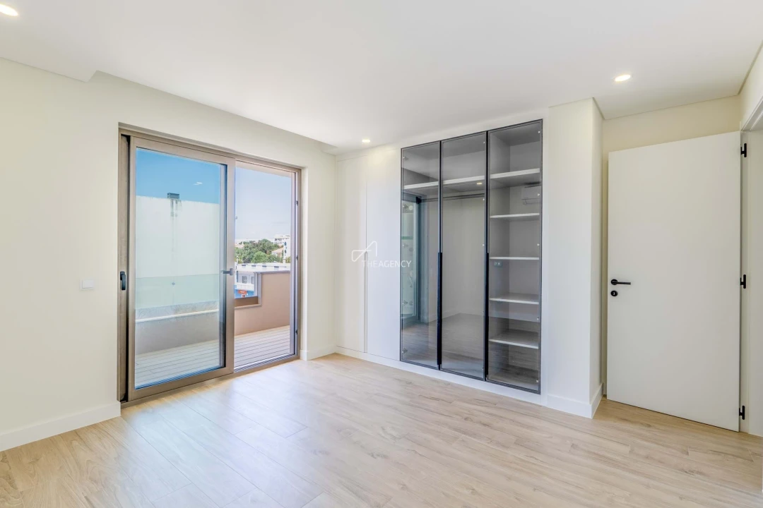 Apartamento T4 para Venda em Almancil Foto 20