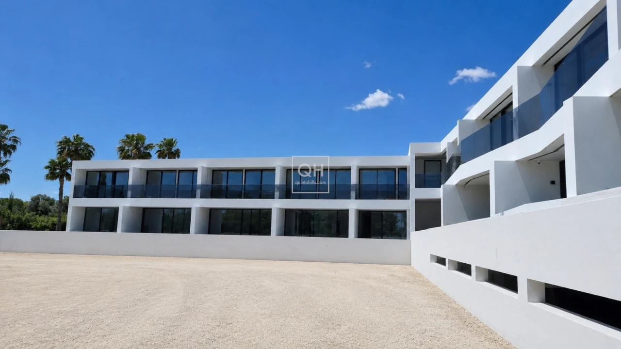 Moradia T4 para Venda em Loule (São Clemente) Foto 18