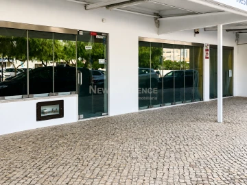 Negócio para Venda em Albufeira e Olhos de Água