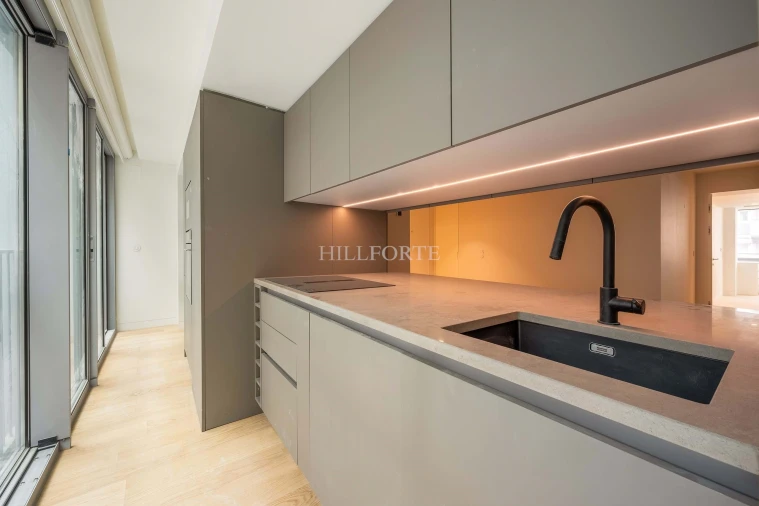 Apartamento T2 para Venda em Estrela Foto 8