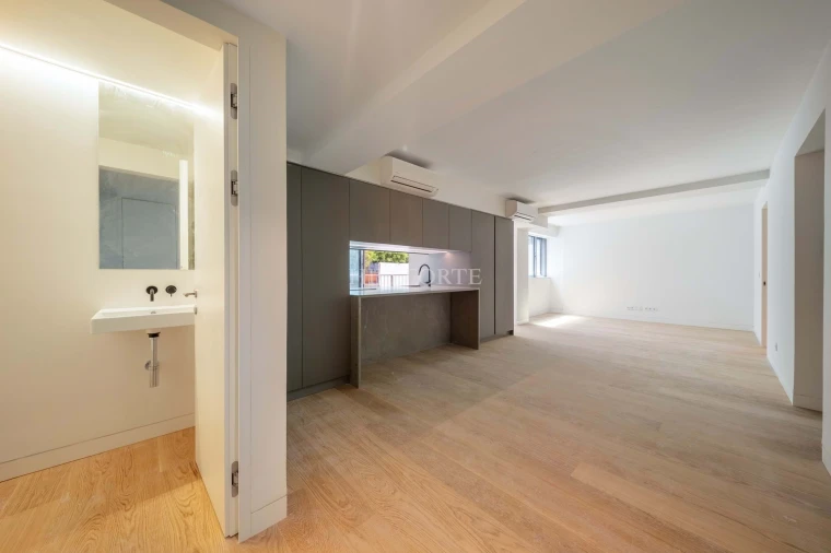 Apartamento T2 para Venda em Estrela Foto 4