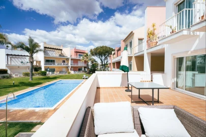 Apartamento para Arrendamento férias em Quarteira
