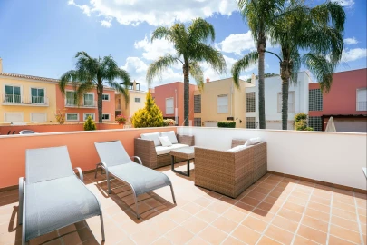 Apartamento para Arrendamento férias em Quarteira