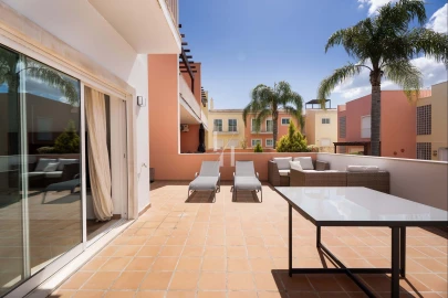 Apartamento para Arrendamento férias em Quarteira
