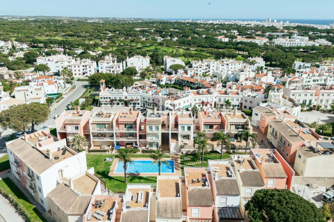 Apartamento para Arrendamento férias em Quarteira Foto 20