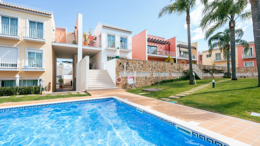 Apartamento para Arrendamento férias em Quarteira