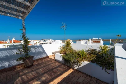 Moradia T3 para Venda em Santa Luzia