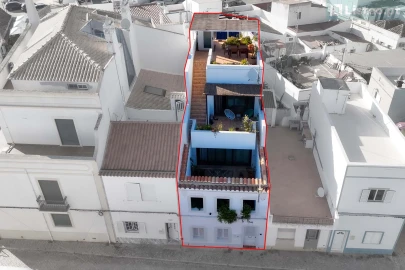Moradia T3 para Venda em Santa Luzia