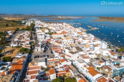 Moradia T3 para Venda em Santa Luzia