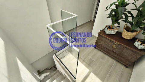 Moradia T1 para Venda em Armação de Pera