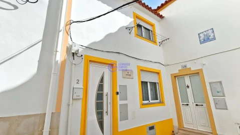 Moradia T1 para Venda em Armação de Pera
