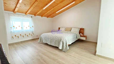 Moradia T1 para Venda em Armação de Pera