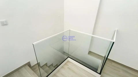 Moradia T1 para Venda em Armação de Pera