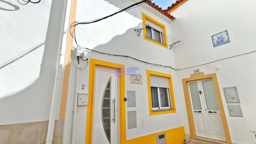 Moradia T1 para Venda em Armação de Pera Foto 19