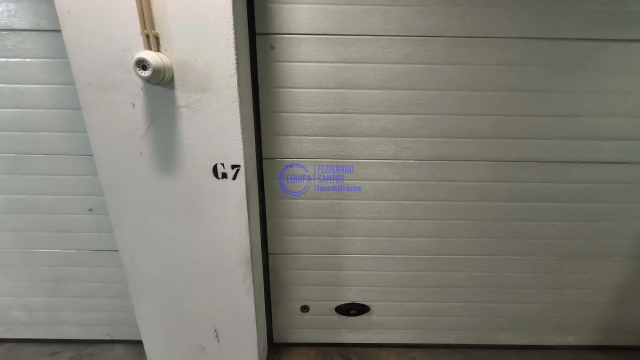 Garagem para Venda em Armação de Pera Foto 6