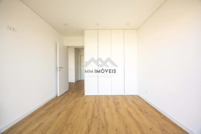 Apartamento T1 para Venda em Pedrouços