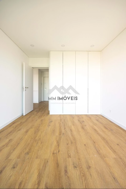 Apartamento T1 para Venda em Pedrouços