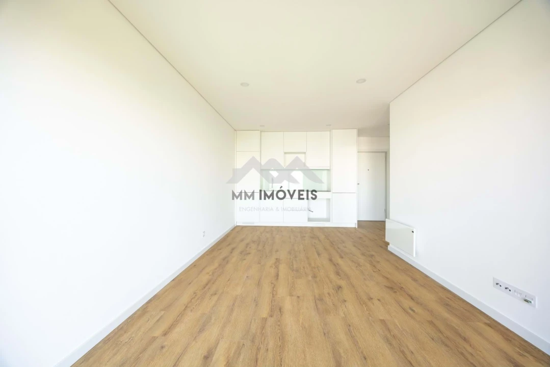 Apartamento T1 para Venda em Pedrouços Foto 4