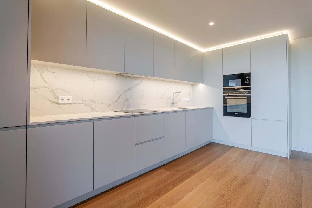 Apartamento T4 para Venda em Santa Marinha e São Pedro da Afurada Foto 5