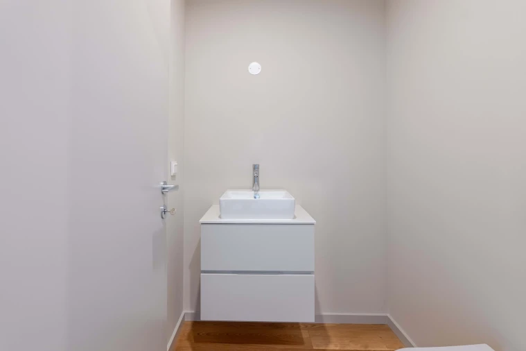 Apartamento T4 para Venda em Santa Marinha e São Pedro da Afurada Foto 12