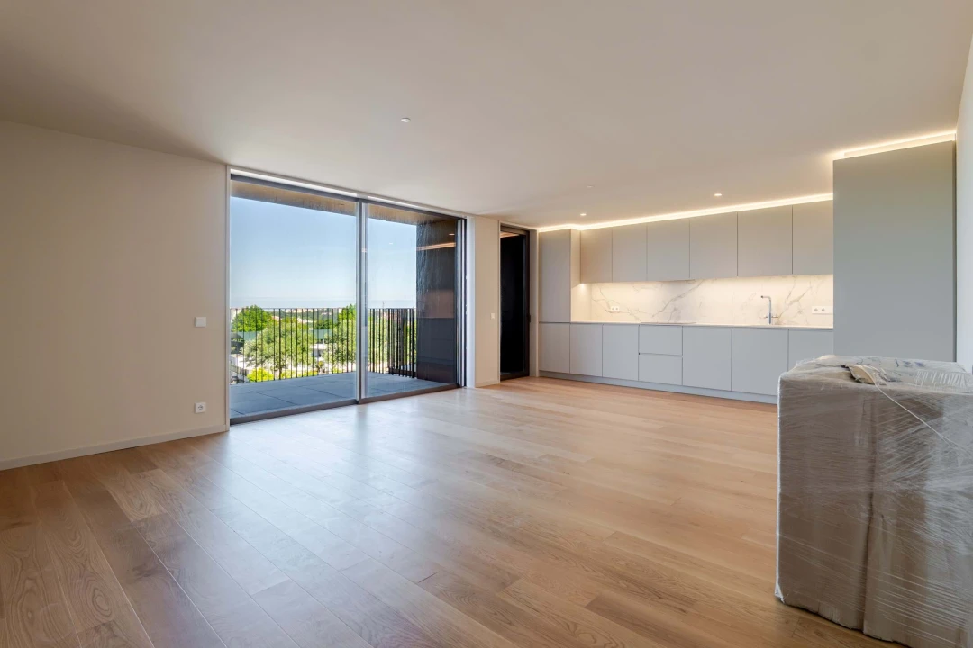 Apartamento T4 para Venda em Santa Marinha e São Pedro da Afurada Foto 1