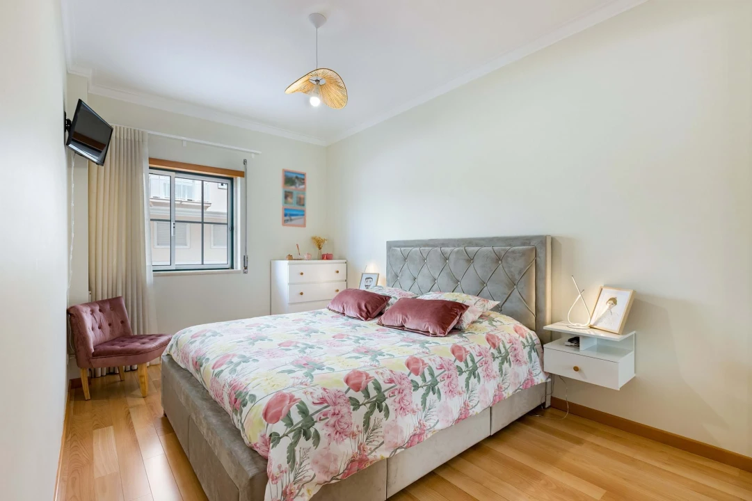Apartamento T2 para Venda em Loures Foto 10