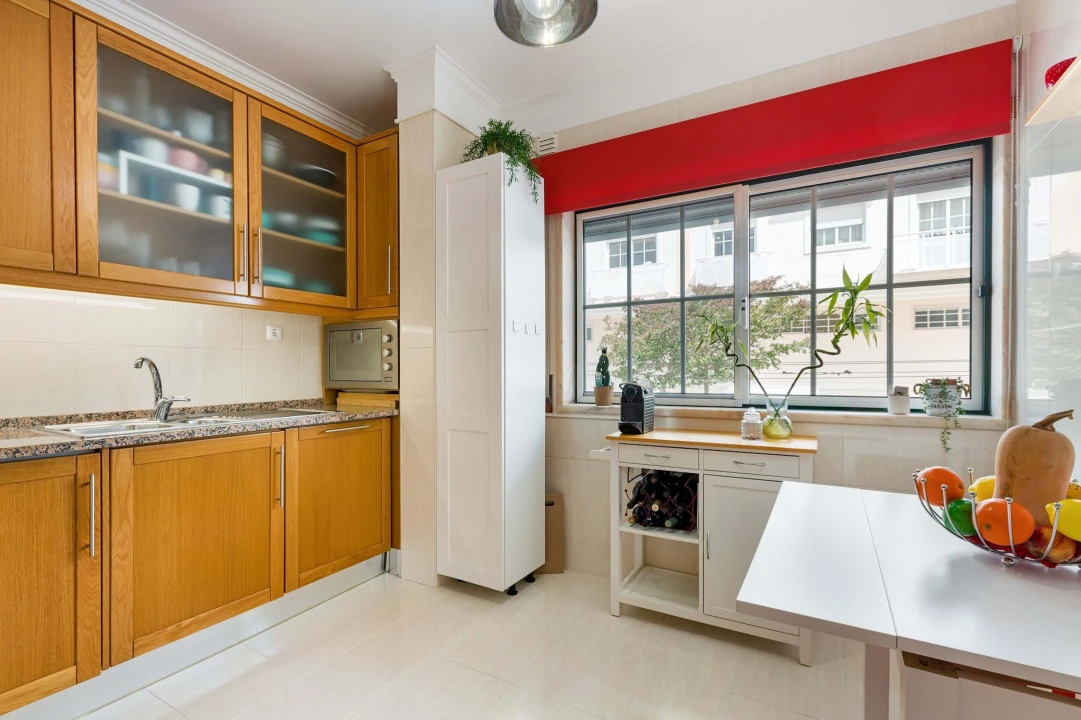 Apartamento T2 para Venda em Loures Foto 7