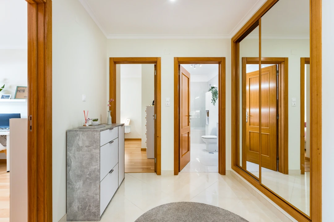 Apartamento T2 para Venda em Loures Foto 9