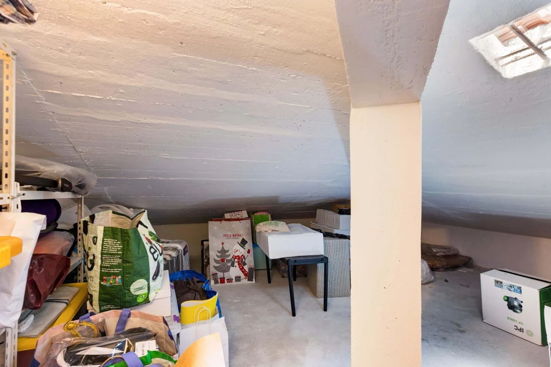 Apartamento T2 para Venda em Loures Foto 17