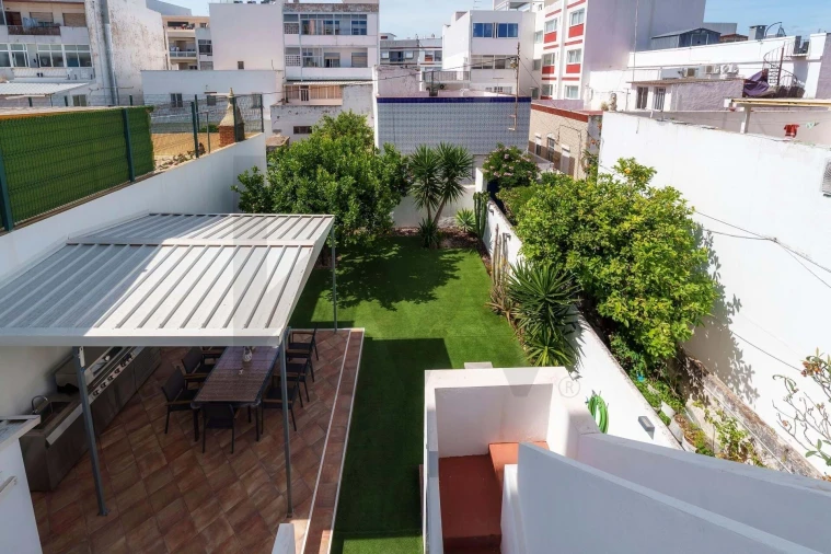Moradia T3 para Venda em Faro (Sé e São Pedro) Foto 38