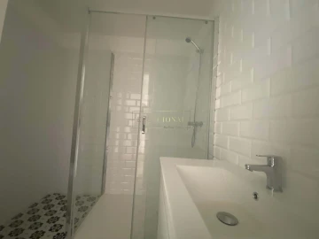 Apartamento T1 para Venda em Lordelo do Ouro e Massarelos