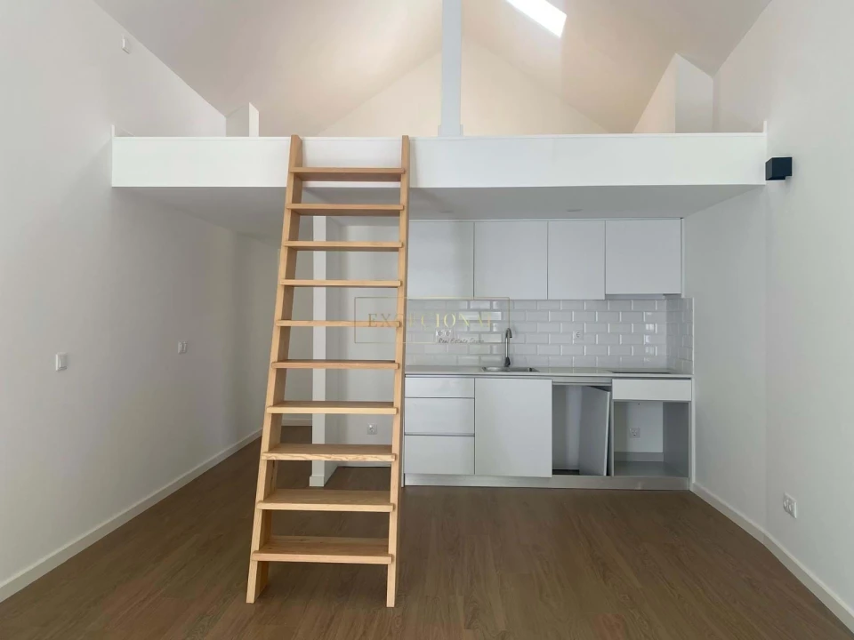 Apartamento T2 para Venda em Lordelo do Ouro e Massarelos Foto 11