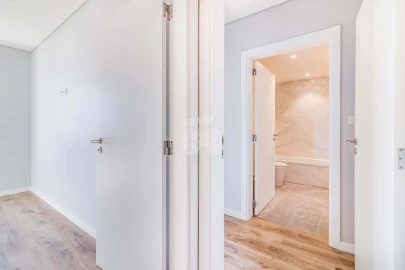 Apartamento T2 para Arrendamento em Lumiar