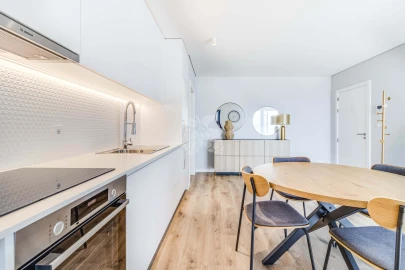 Apartamento T2 para Arrendamento em Lumiar