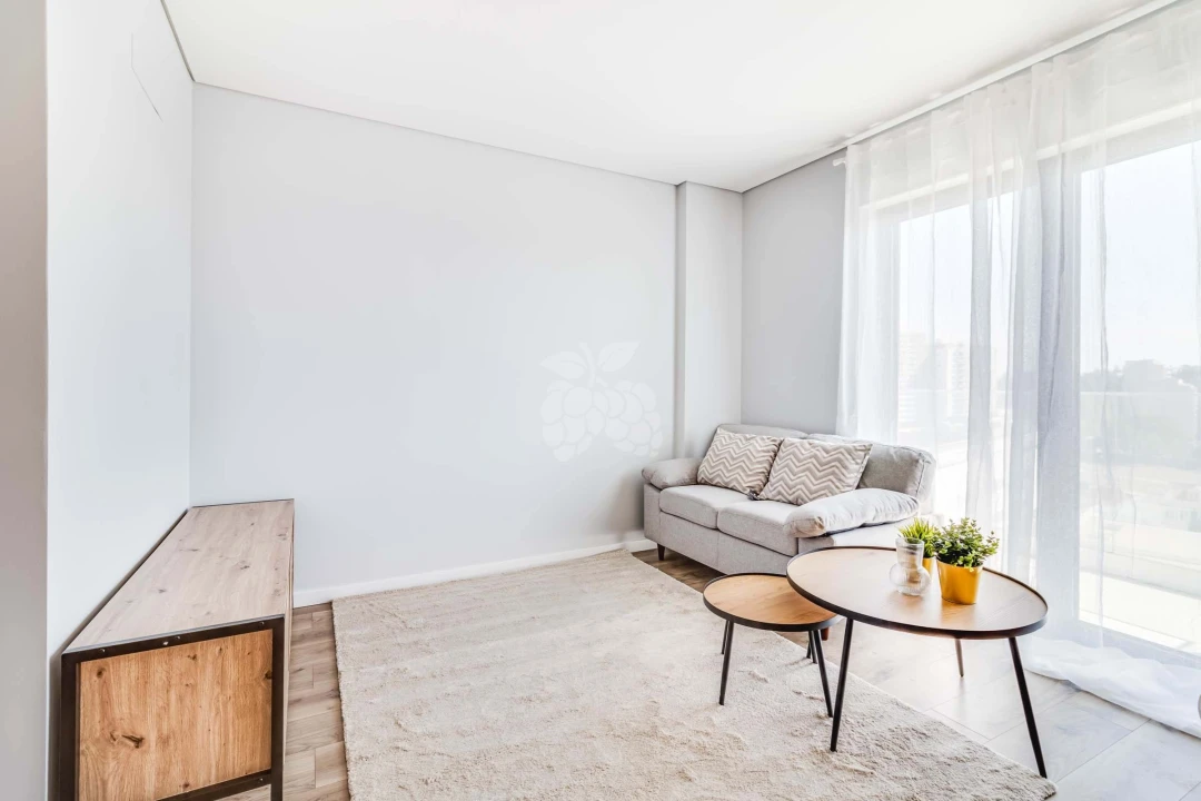 Apartamento T2 para Arrendamento em Lumiar Foto 10