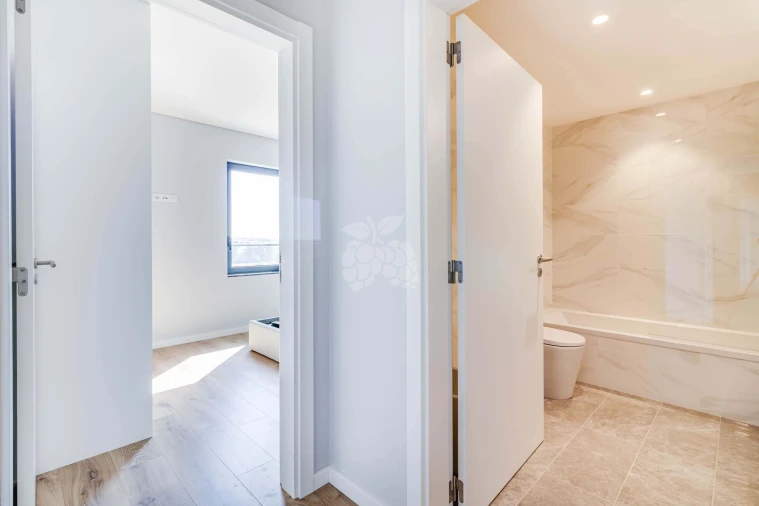 Apartamento T2 para Arrendamento em Lumiar Foto 19