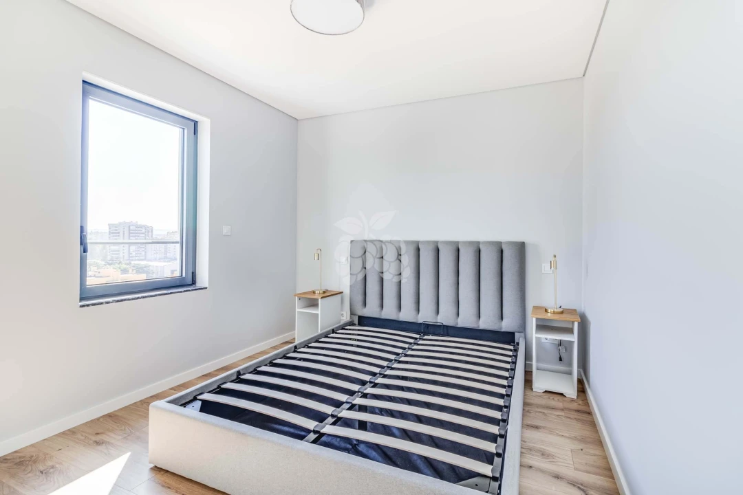 Apartamento T2 para Arrendamento em Lumiar Foto 24