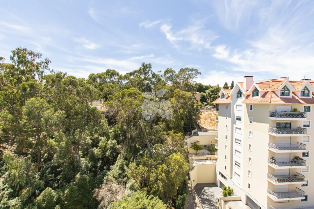 Apartamento T3 para Venda em Cascais e Estoril Foto 1