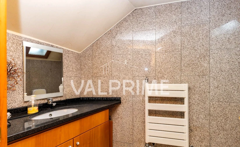 Moradia T3 para Venda em Ermesinde Foto 17