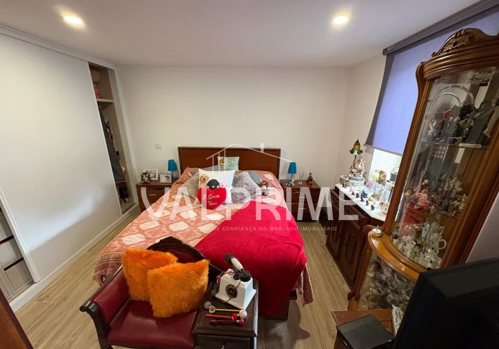 Moradia T2 para Venda em Lordelo Foto 2