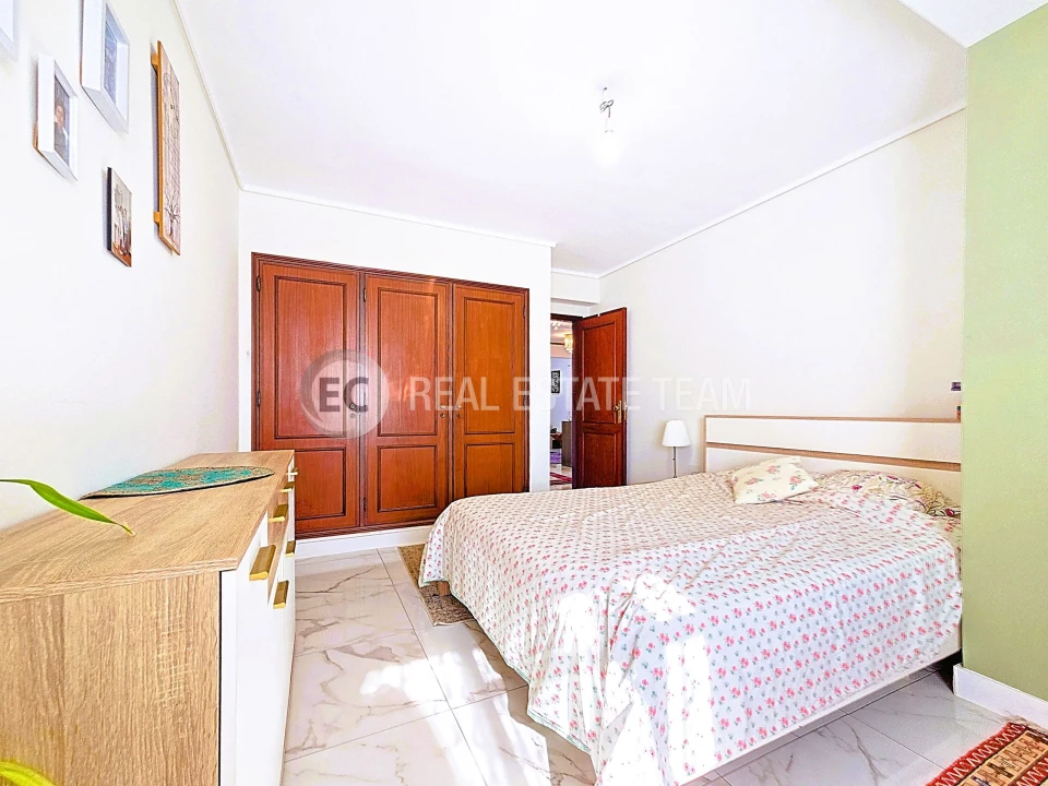 Apartamento T4 para Venda em São Bernardo Foto 12