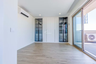 Apartamento T3 para Venda em Almancil